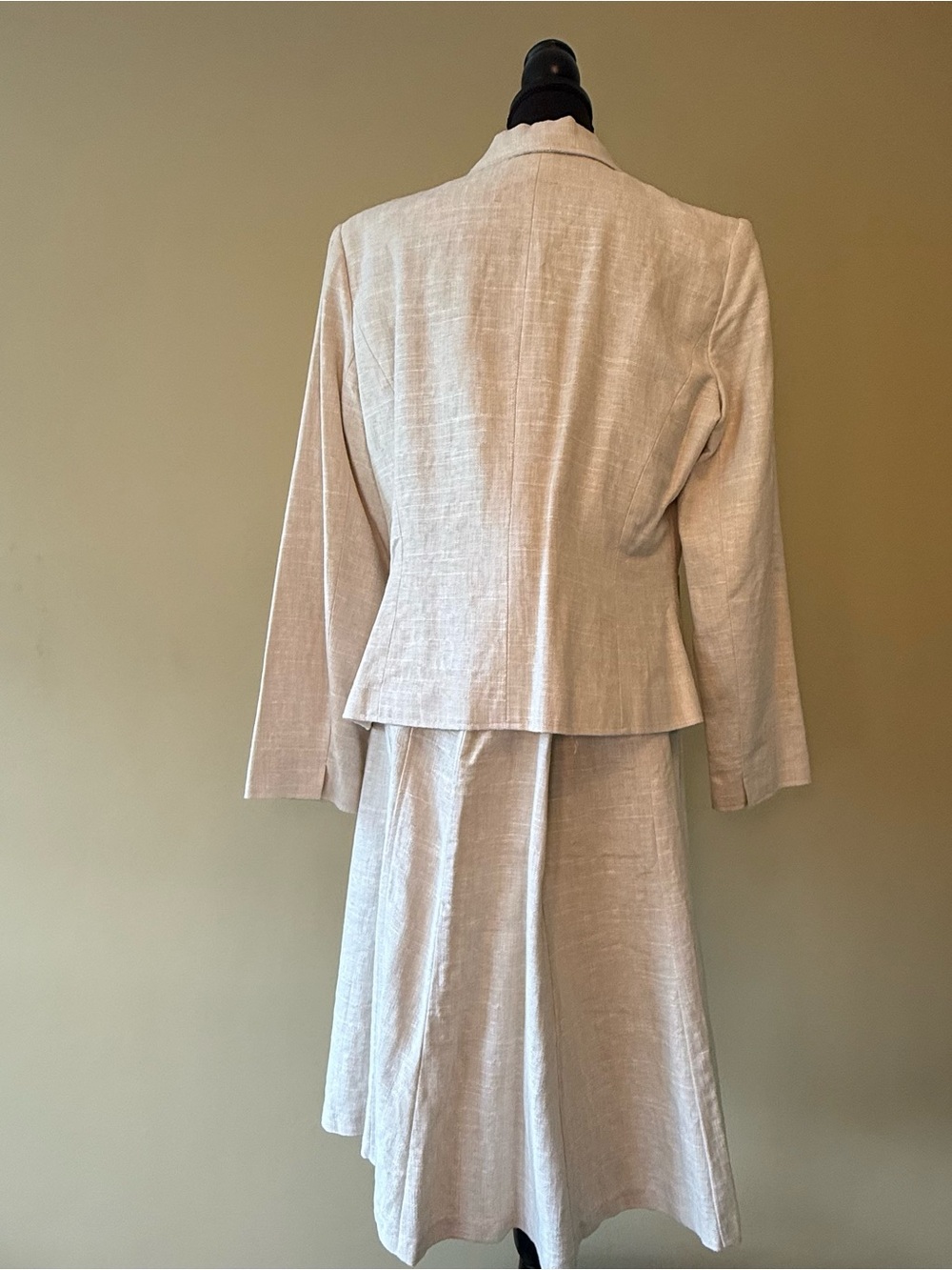 Cream Linen Blend Skirt Suit Set Blazer 14 Skirt 12 Classic Feminine Cut A Line - Picture 3 of 12